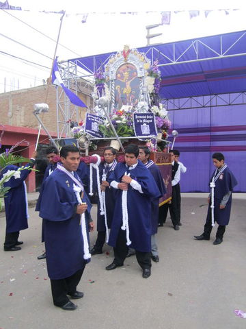 SEÑOR DE LOS MILAGROS DE CHINCHAYSUYO